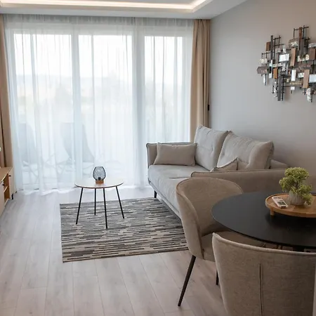 Marina Luxury Aparment