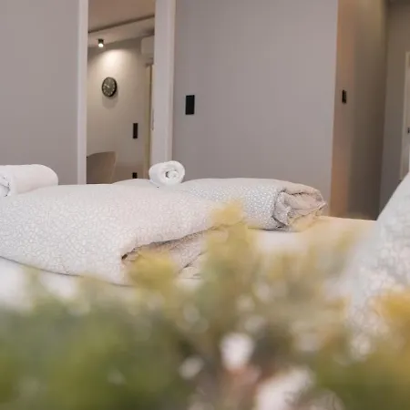 아파트 Marina Luxury Aparment